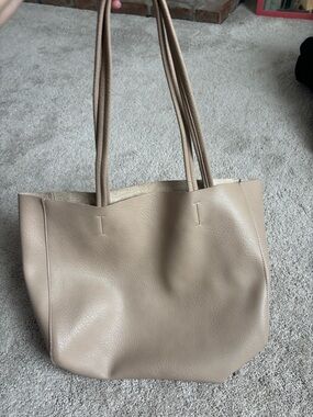 Old navy nwt Tote Bag - Classic Everyday Carry